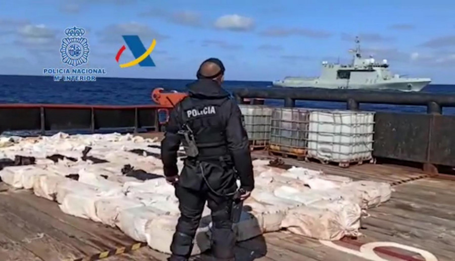 Detienen al vilagarciano Carlos Silla al frente de un velero con cinco toneladas de cocaína