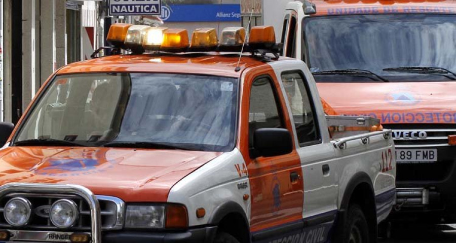 Emerxencias rescata a un chico de 15 años que se precipitó desde un puente