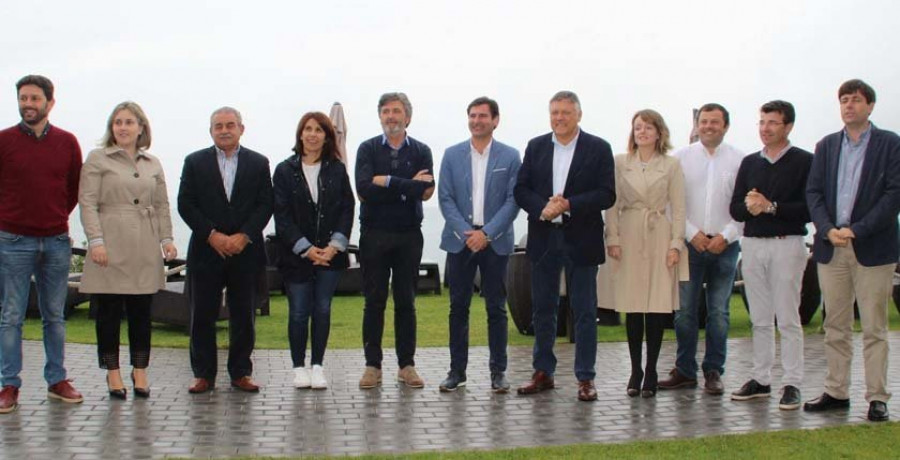 Martín anuncia para 2019 el “proxecto estrela” de reordenación de Portonovo