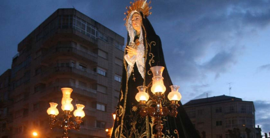 Las obras de la Praza de Galicia obligan a cambiar el recorrido de la procesión de Semana Santa