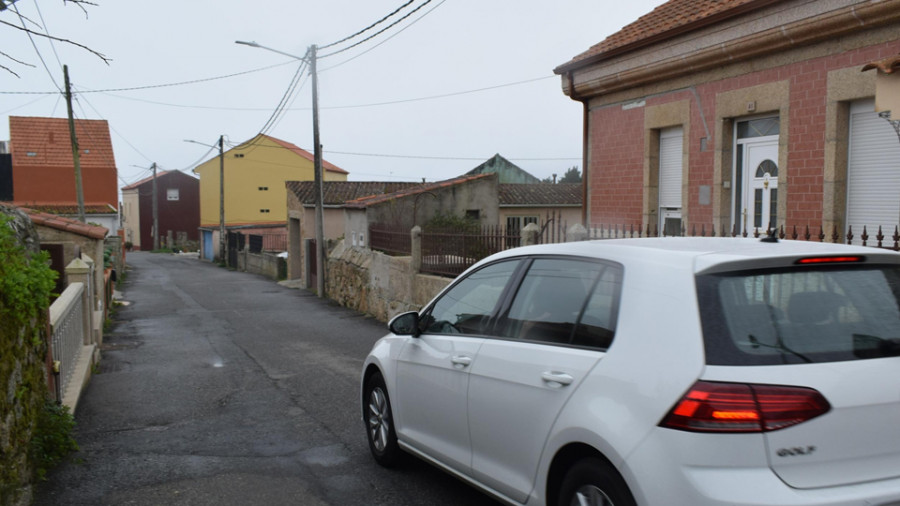 Precisan de 6 policías para reducir a un aguiñense detenido por un delito contra la seguridad viaria