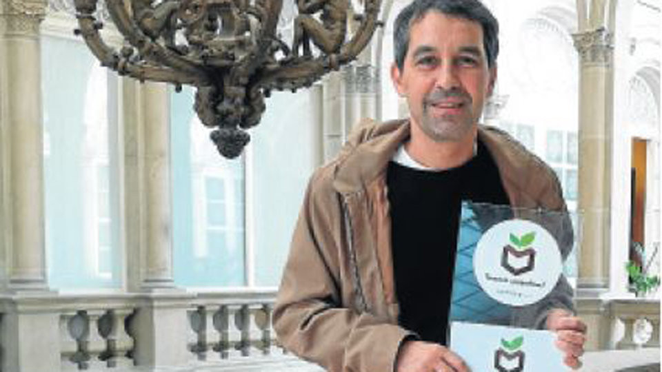 Javier Olleros |
“A compostaxe é o futuro imparable. Temos que ter unha actitude comprometida co medio ambiente”