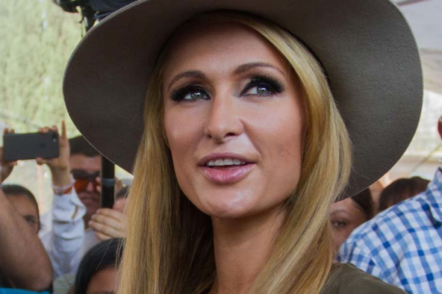 Paris Hilton se compromete con su novio con un anillo de 1,6 millones