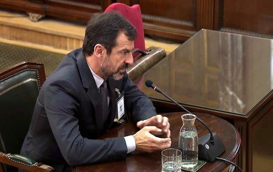 Puigdemont dijo que si había incidentes "declaraba la independencia"