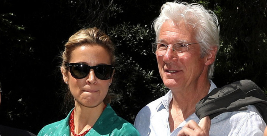 Alejandra y Richard Gere confirman que esperan un hijo