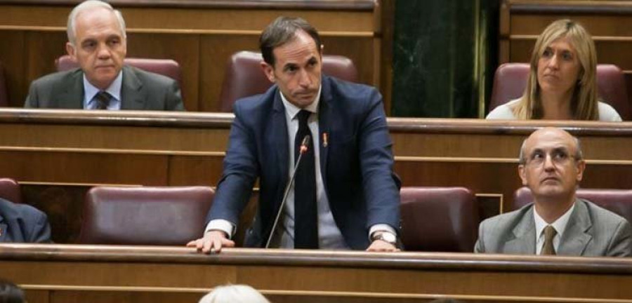 Tomás Fole toma posesión como diputado en el Congreso