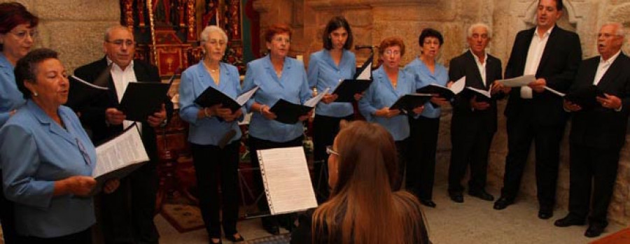 San Pedro de Cornazo también une sus voces por el Centenario