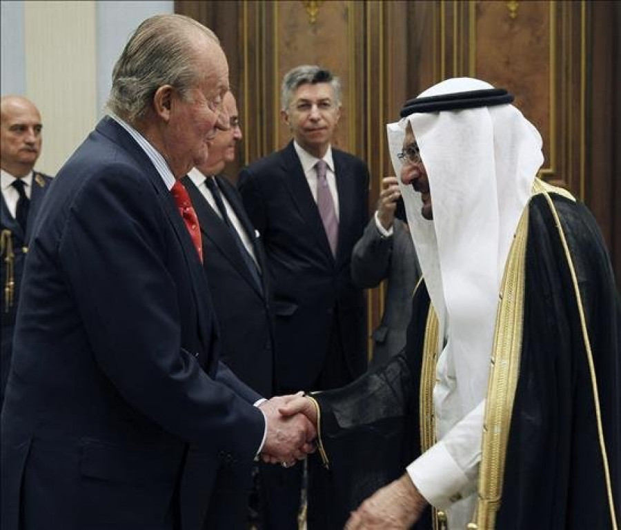 El Rey Juan Carlos anima a Arabia Saudí a seguir colaborando con España