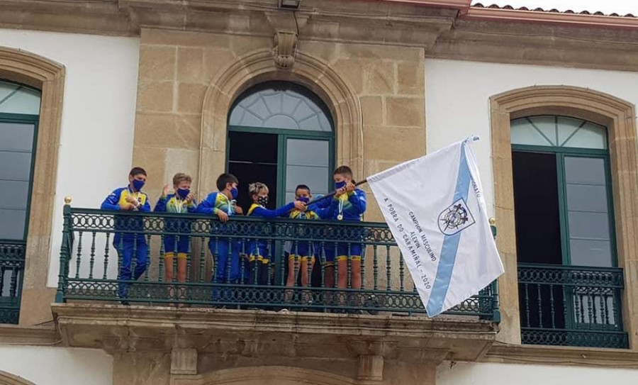 Mecos, Amegrove, Rianxo y Riveira, campeones gallegos