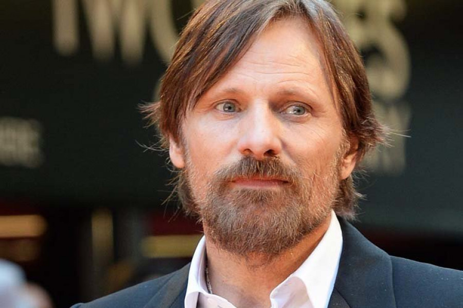 Viggo Mortensen protagoniza una velada solidaria en Barcelona