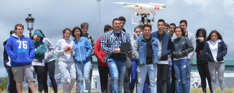 RIVEIRA - Los drones son mucho más que un juguete