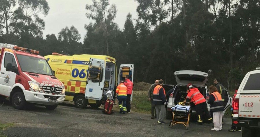 Rescatan a un vecino de Asados que fue hallado en un monte de O Barral en estado inconsciente