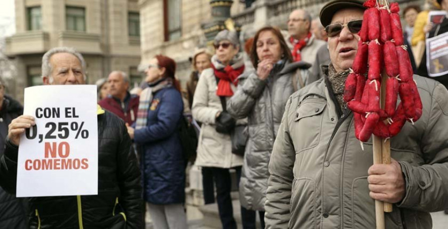 Más de 300.000 pensiones en Galicia no superan el umbral de la pobreza
