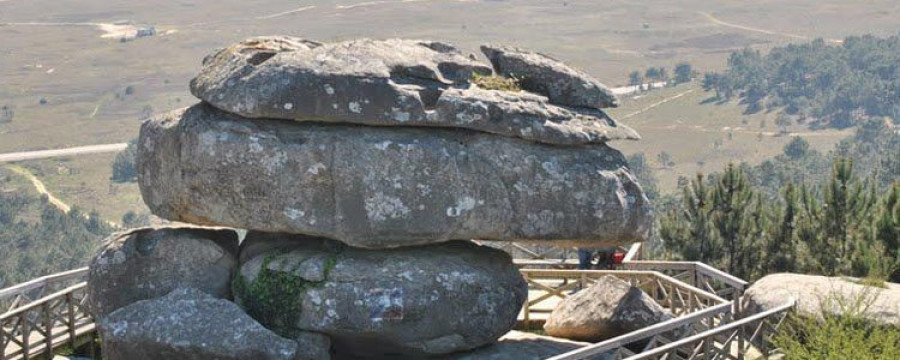 O GROVE - Localizan en el monte Siradella a una senderista con un ataque epiléptico