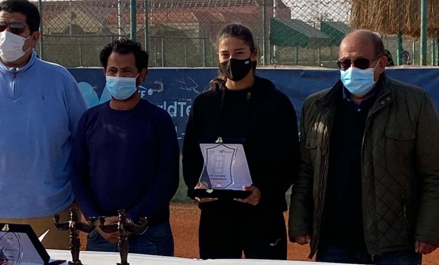 Jéssica Bouzas estrena su palmarés profesional al ganar el ITF del Cairo