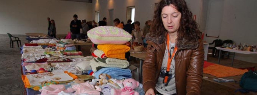 La Protectora de Vilagarcía recoge  ya donaciones para los mercadillos