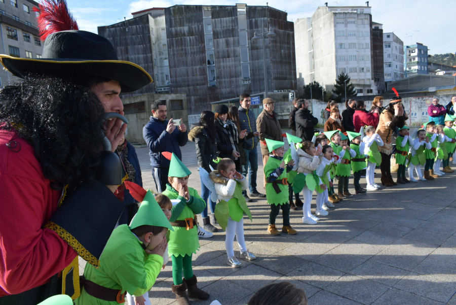 El colegio Bayón vive sus cuentos populares con motivo de la celebración del Carnaval