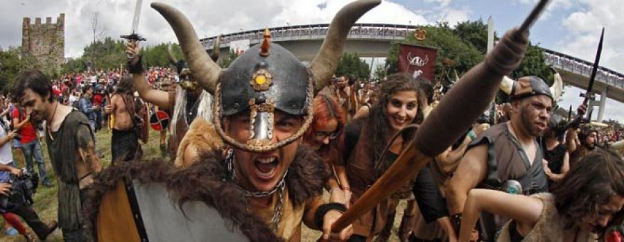 Catoira exprime a los vikingos como filón turístico