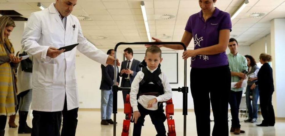 Un exoesqueleto para niños con atrofias musculares