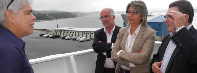 A POBRA-El muelle consolida su liderazgo entre los puertos autonómicos en descargas de túnidos congelados