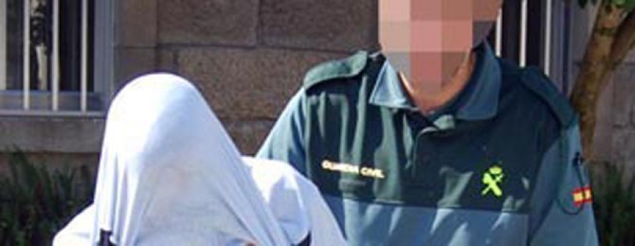 PONTECESURES - “El Vitaminas” vigiló la vivienda de Luis Sabariz durante horas antes de agredir al concejal