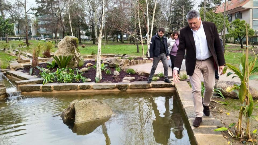 El Parque de Vicaño estrena imagen con 80 nuevos árboles y un estanque