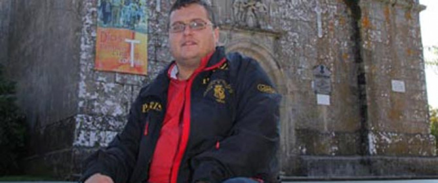 “Quería unha parroquia con mar e déronme unha con baños”