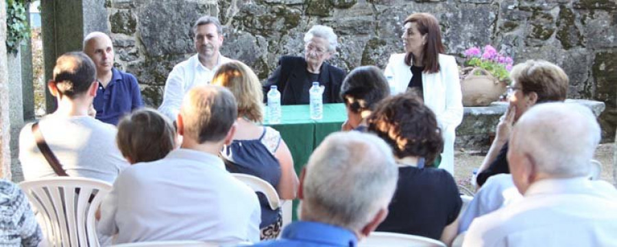 Vilanova- Roi Vicente homenajea al teniente  de alcalde fusilado, Paco Reirís