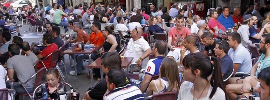 Fole planteará a la hostelería el enésimo cambio en la ordenanza de terrazas en tan solo tres años