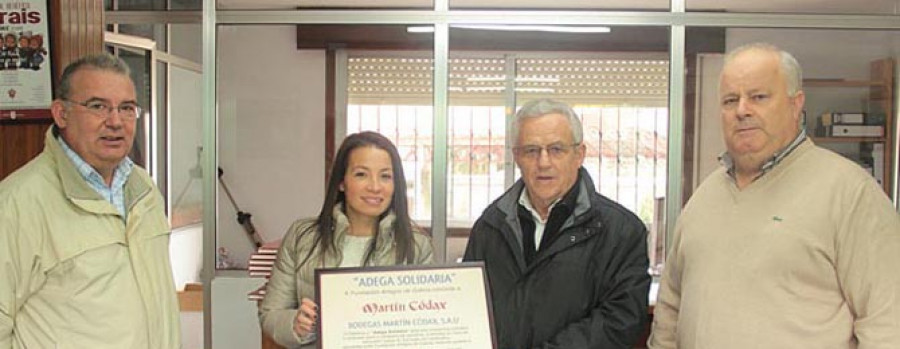 CAMBADOS - Distinguen a Martín Códax por contratar a personas en riesgo de exclusión social