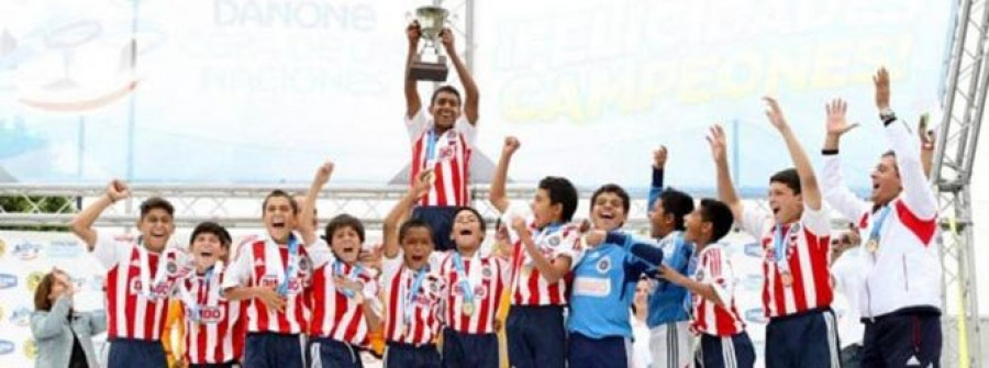 El Chivas de Guadalajara será el primer equipo mexicano que participe en el Arousa Fútbol 7