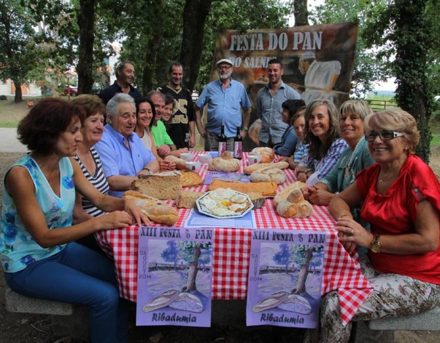 RIBADUMIA-Un casting teatral para niños innova en la XIII Festa do Pan