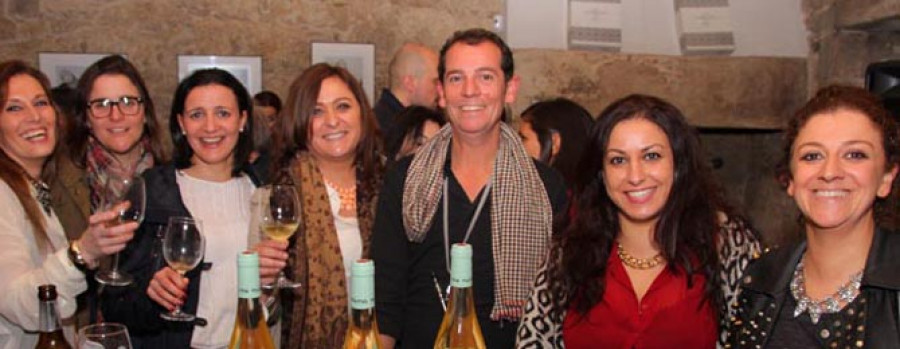 Presentan “Mi mimá me mima”,  un albariño para paladares noveles