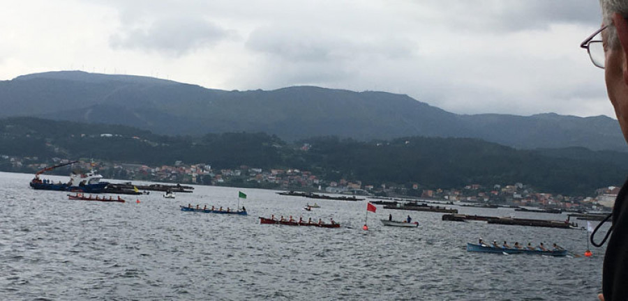 Mecos y Cabo de Cruz clasifican a dos de sus barcos para las finales