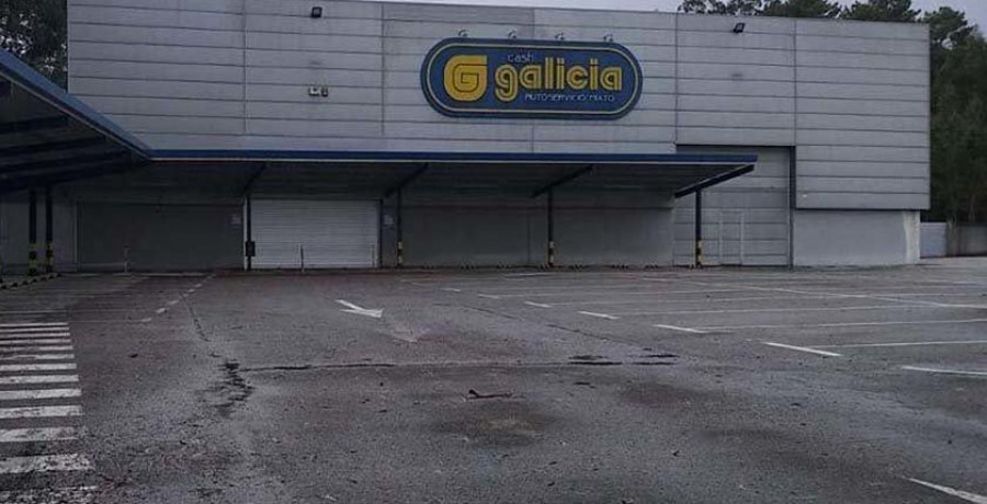 Detienen a los atracadores armados de los Cash de Vilagarcía y Sanxenxo