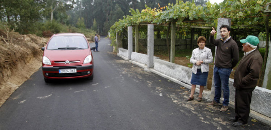 Cambados.- El Concello pone en servicio una nueva pista asfaltada que vertebra los lugares de Samieiro y A Modia