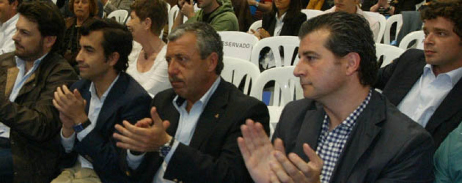 Félix Acuña impulsa un nuevo partido para luchar por el voto de centro derecha