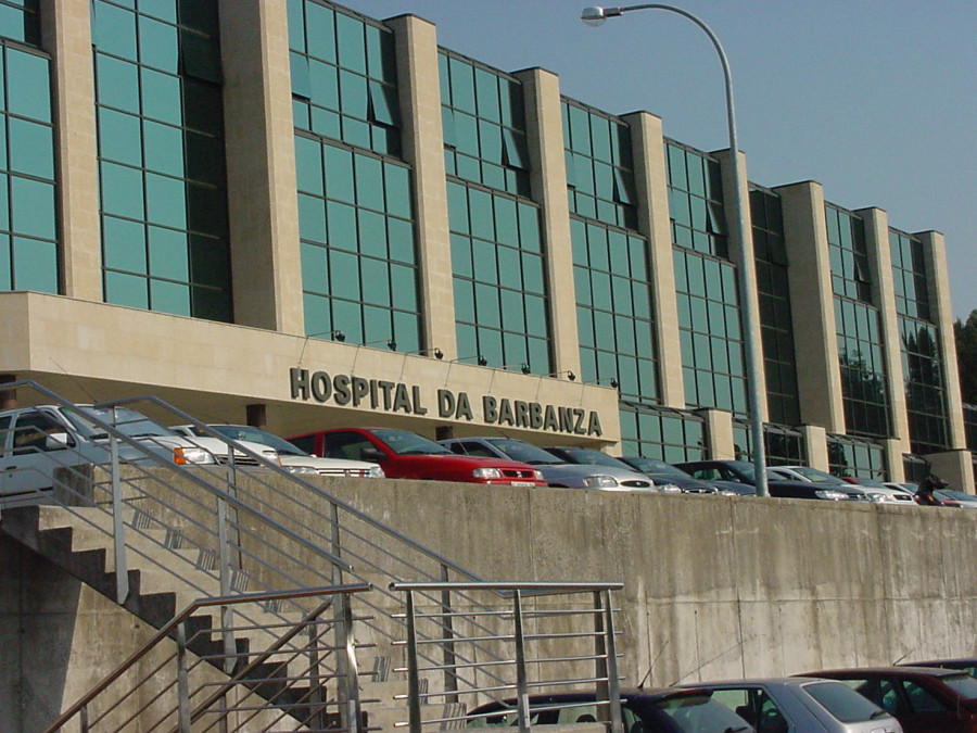 El estado de los dos ingresados en el hospital comarcal empeoró y se decidió trasladarlos a Santiago