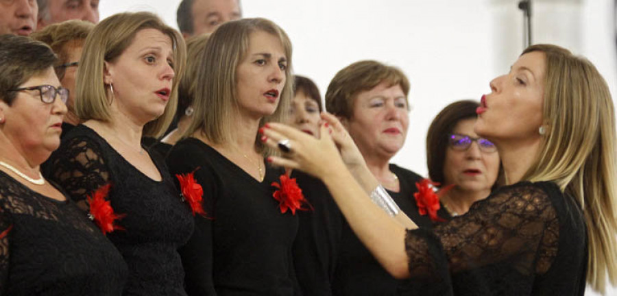 Reportaje | La Coral Polifónica celebra  sus bodas de plata al canto de “O Fortuna”