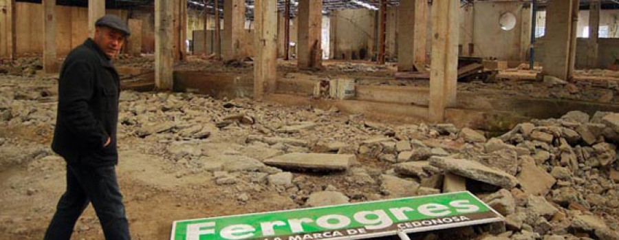 CATOIRA - La nave de Cedonosa y la marca Ferrogrés, a subasta cuatro años después de quebrar la empresa