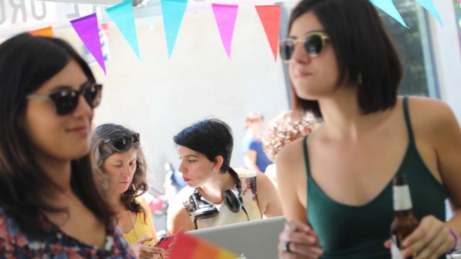 Una sesión vermú con drag queens llevará el orgullo por la diversidad a las fiestas patronales