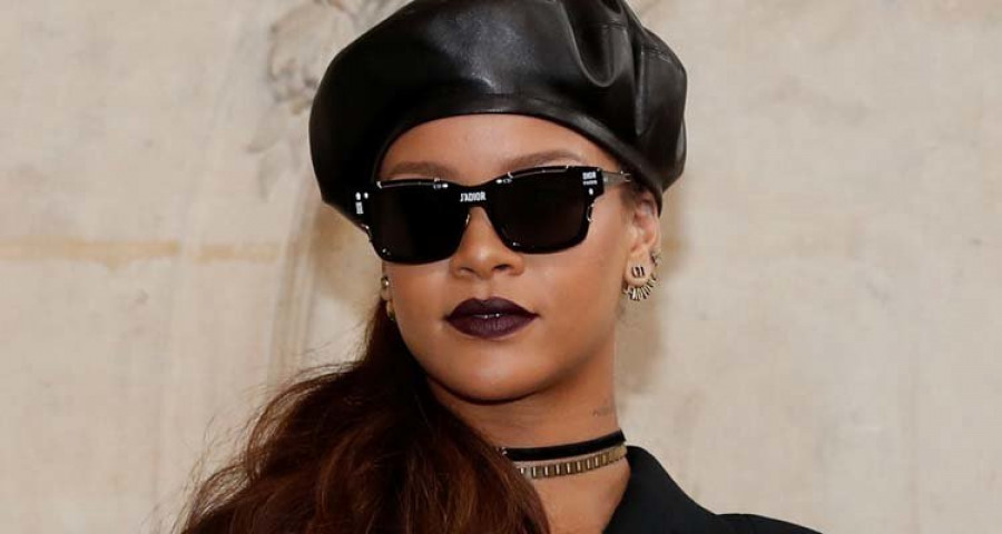 Rihanna se convierte en diseñadora de joyas