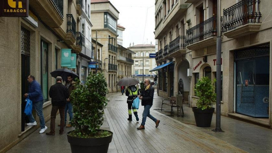 Ribeira aprueba 138 ayudas directas para comercio y hostelería para su reactivación
