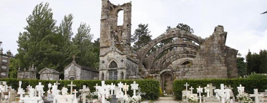 CAMBADOS - Las ruinas de Santa Mariña compiten por el título de mejor monumento funerario de España