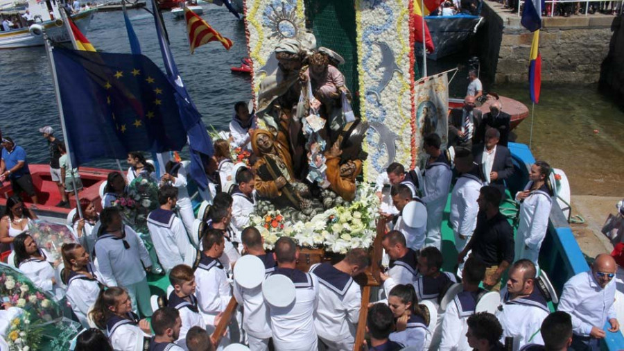 A Illa ficha al Combo Dominicano para su cartel de las Festas do Carme