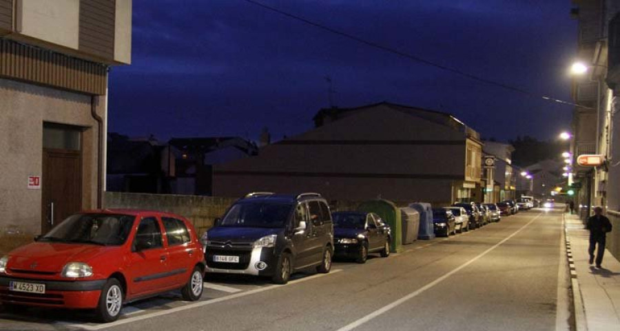 La Avenida Castelao combinará tramos con carril y aceras 
con otros de plataforma única