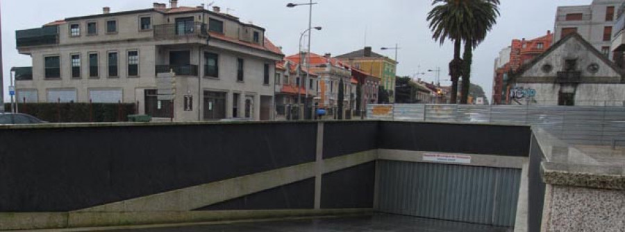 El Concello pone en  marcha el depósito de coches de la grúa en los  sótanos de Villa Güimil