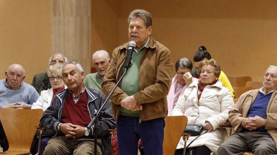 Frente común en Ravella para conseguir local para los jubilados de la Casa do Mar