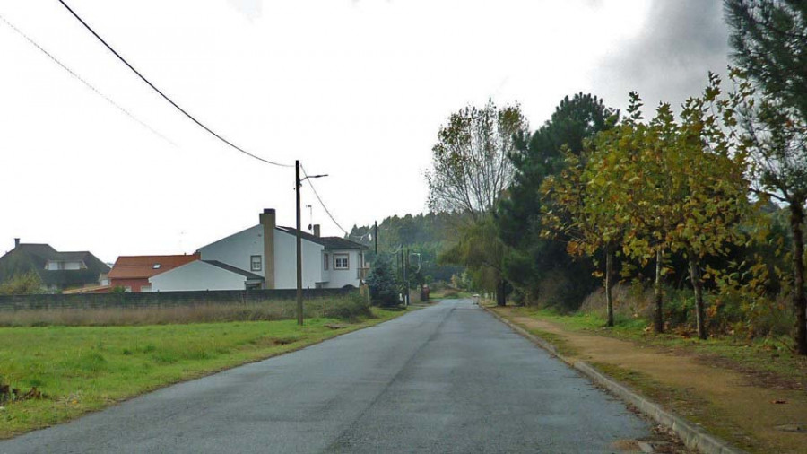 El Concello ribeirense persigue mejorar el tránsito peatonal  en tres lugares del municipio