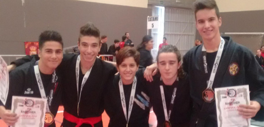 El Kenpo Vilagarcía consigue 45 medallas en el Open Internacional do Barbanza